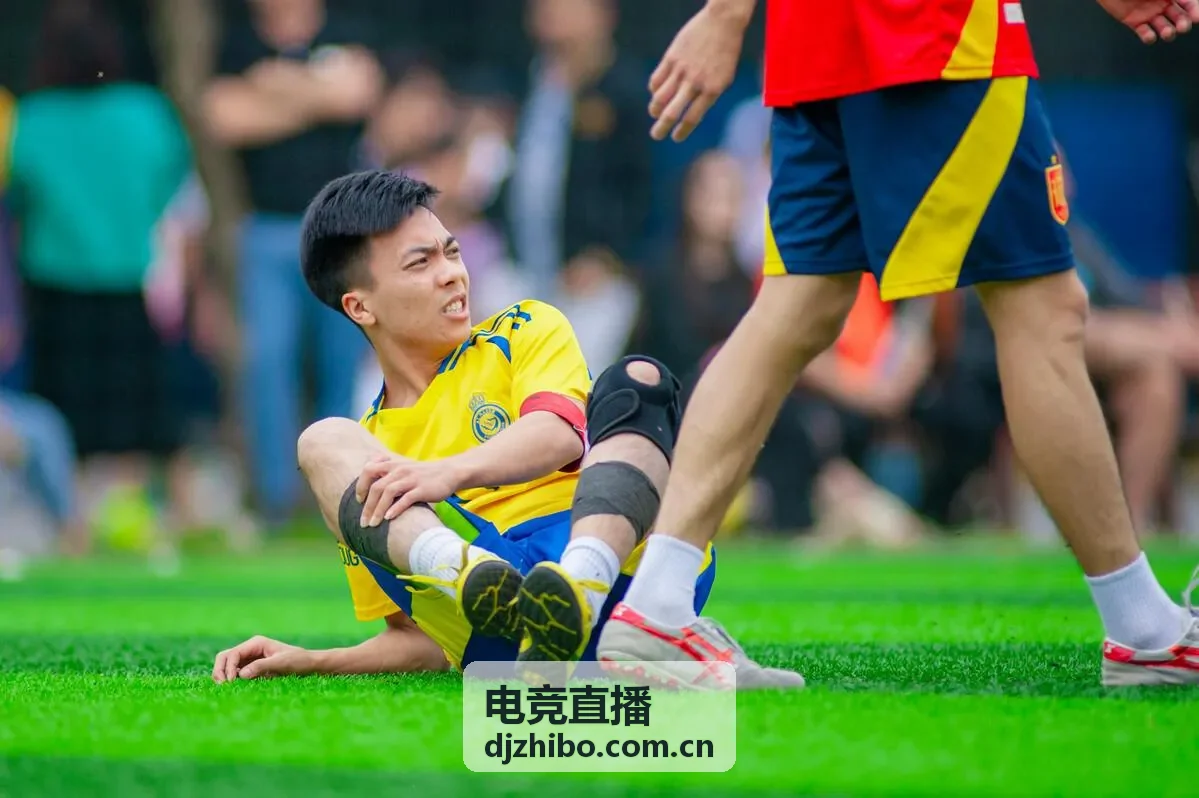 个人游戏主播日常电竞直播画面